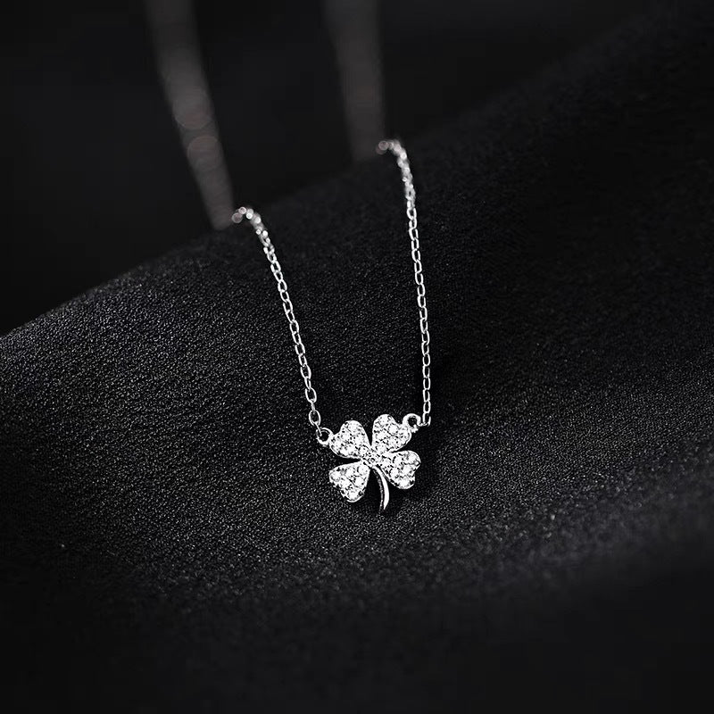 Clavicle Chain