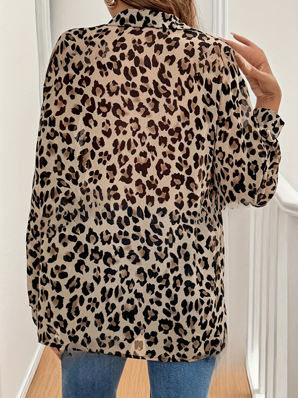 Leopard print Long-sleeve Loose-fit Blouse